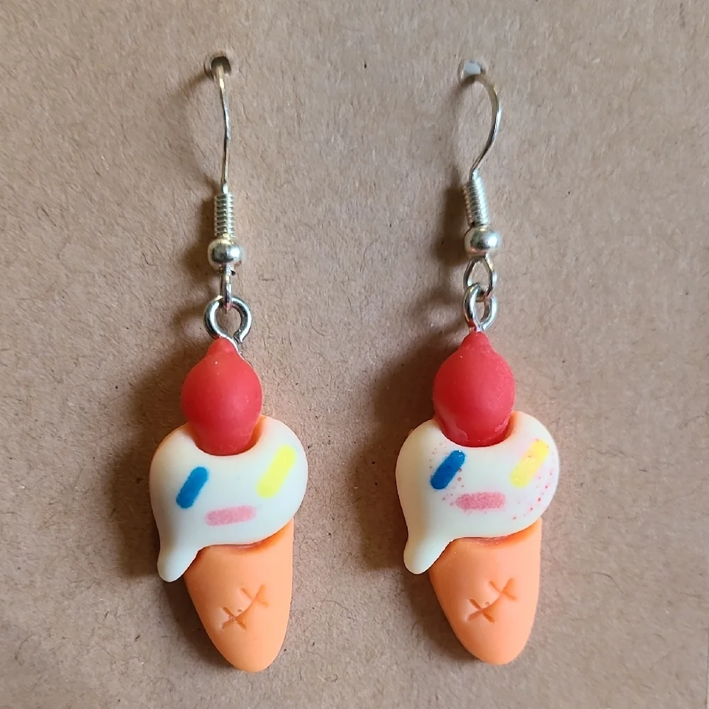 Handcrafted Ice Cream‎ Cone Dangle Earrings NEW Ladies/Girls Summer Outdoors